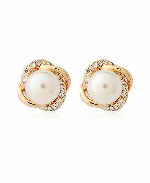 Short Earrings Short Earrings